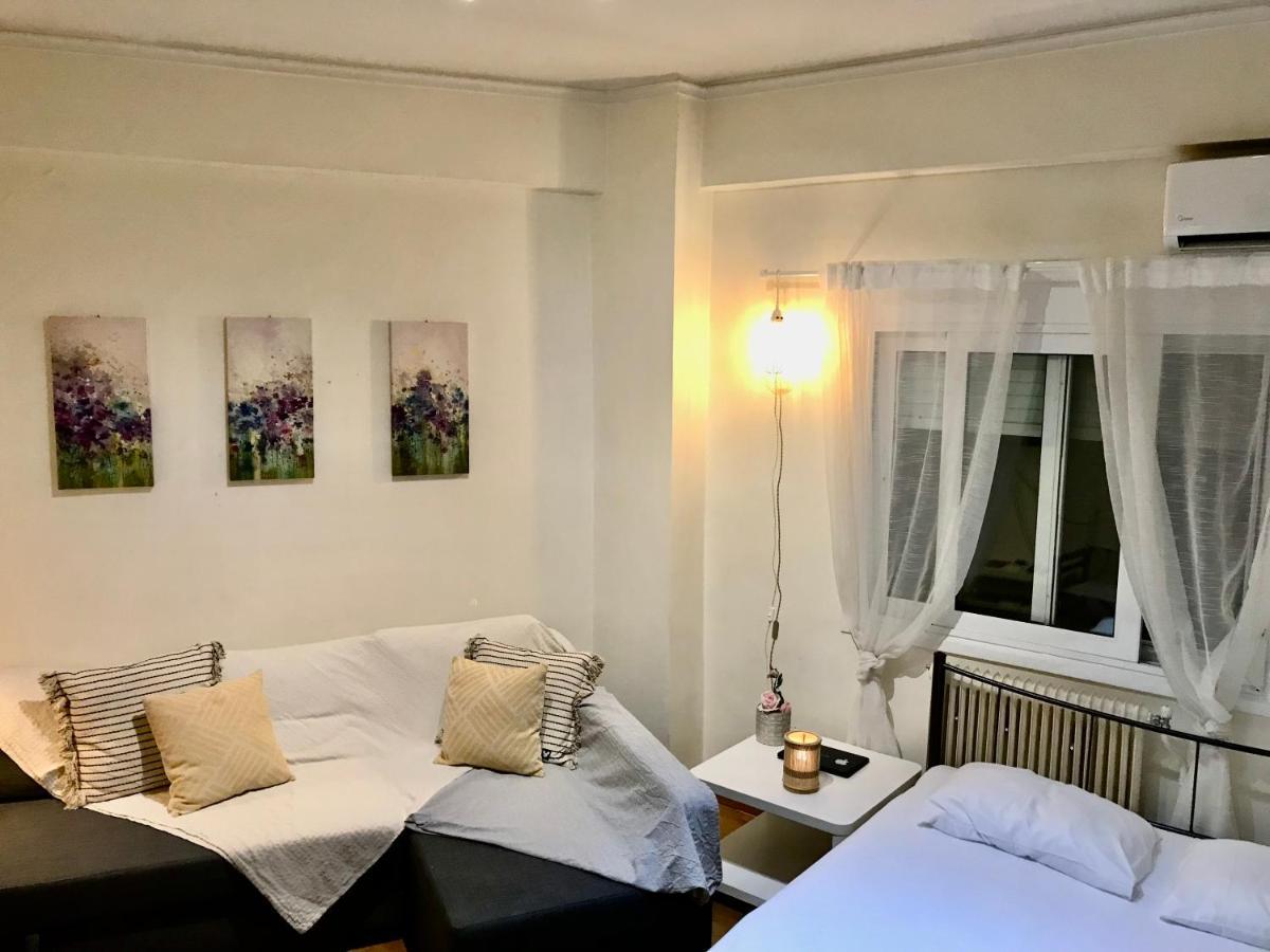 Cozy Studio At Plaka Apartment Атина Екстериор снимка